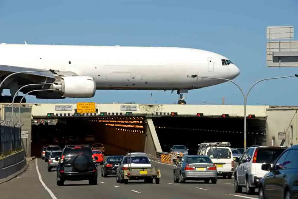 Attention E.As and P.As – Read this before you book airport transfers in Brisbane